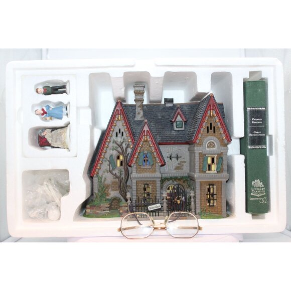 Dept 56  Village - Great Expectations Satis Manor - Picture 9 of 10